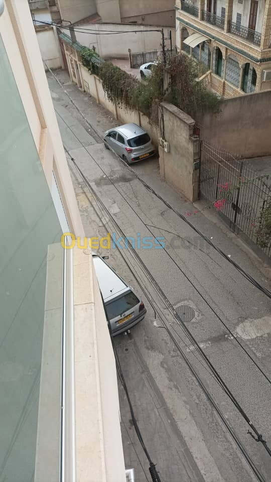 Location Appartement F4 Alger Ain naadja