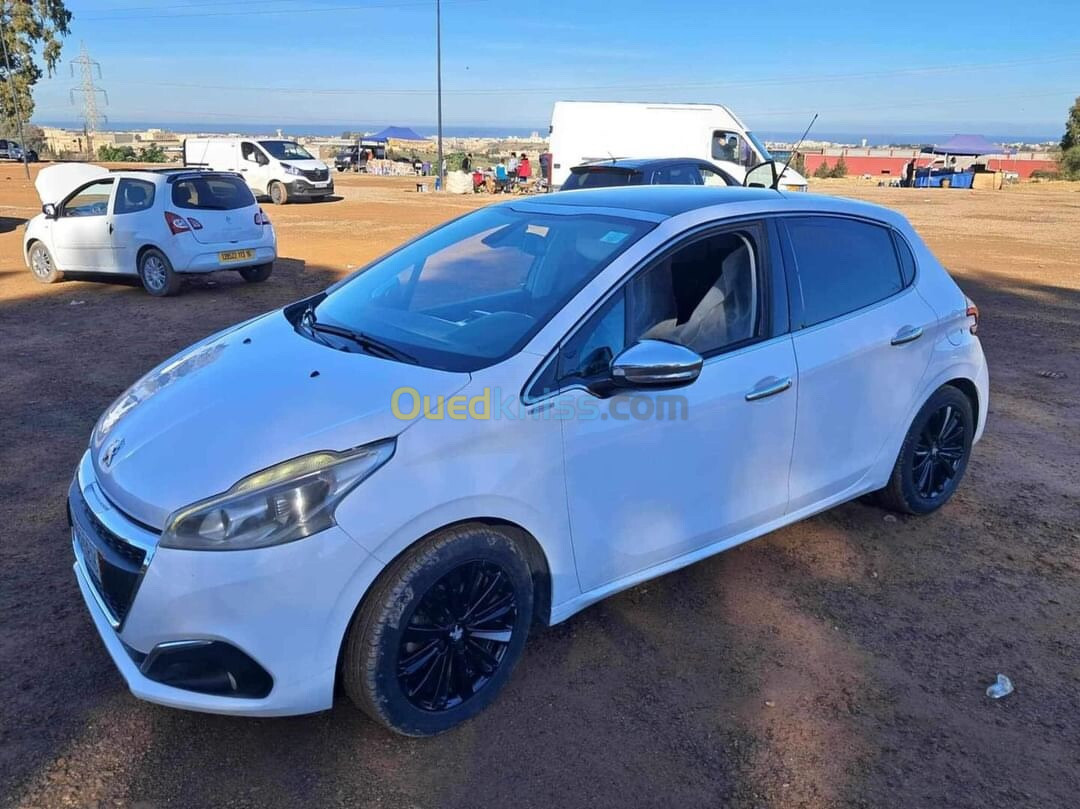 Peugeot 208 2018 208