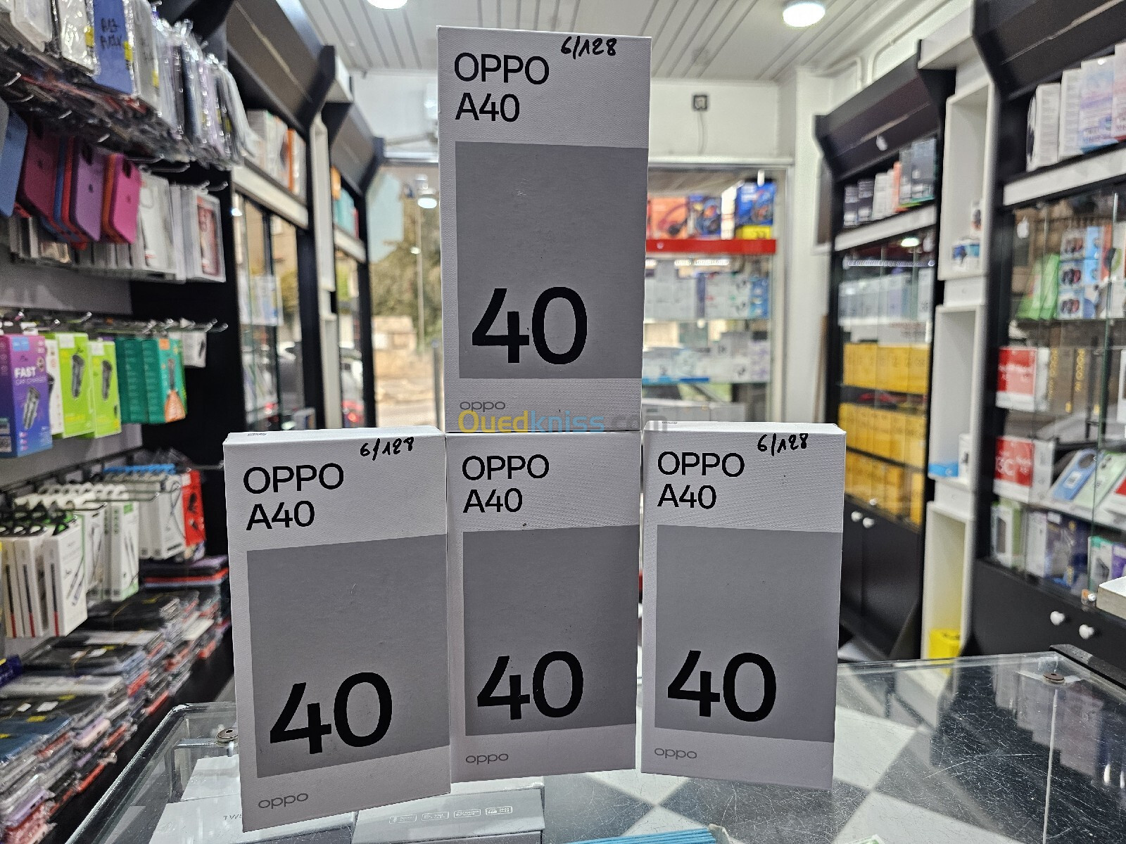 Oppo A40 128Gb/4Ram  128Gb/6Ram