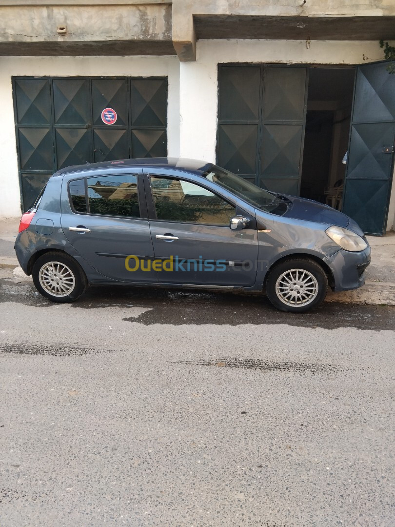 Renault Clio 3 2008 Exception