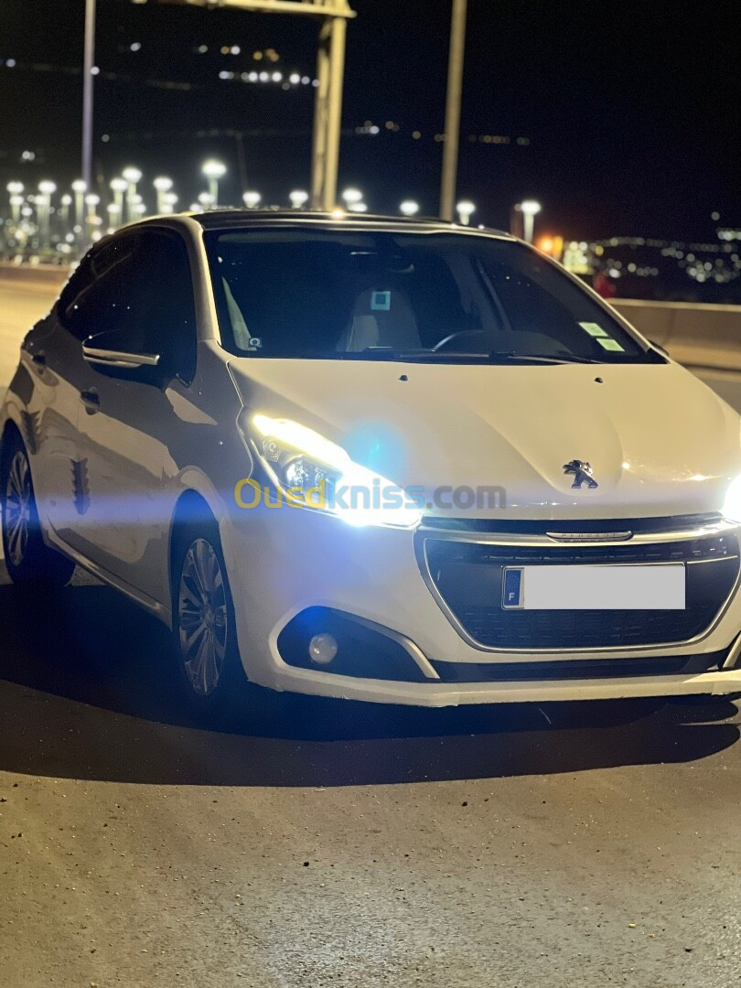 Peugeot 208 2019 Allure facelift