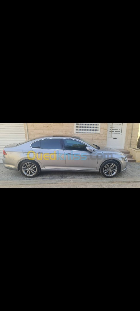 Volkswagen Passat 2019 Carat