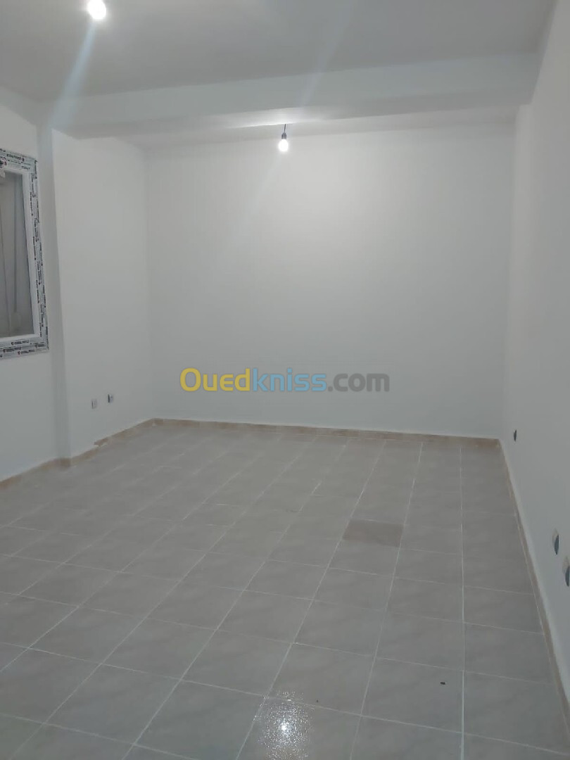 Location Appartement F3 Skikda Filfla