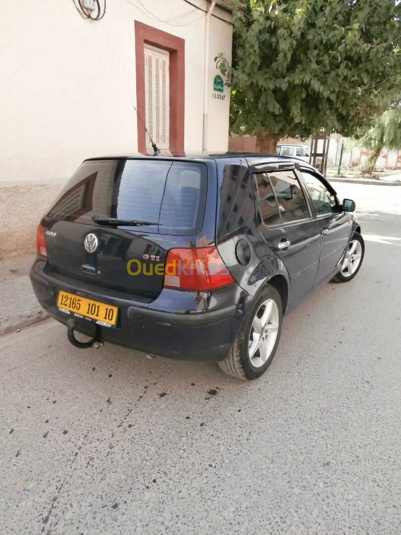 Volkswagen Golf 4 2001 بنزين