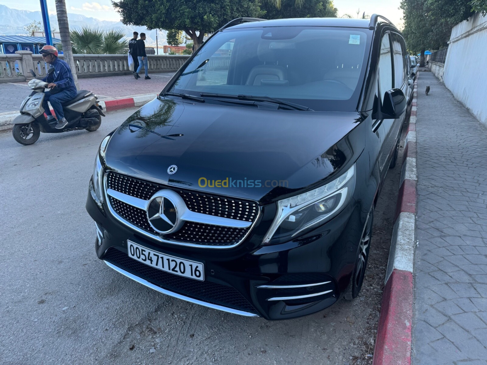 Location Mercedes classe V VIP 