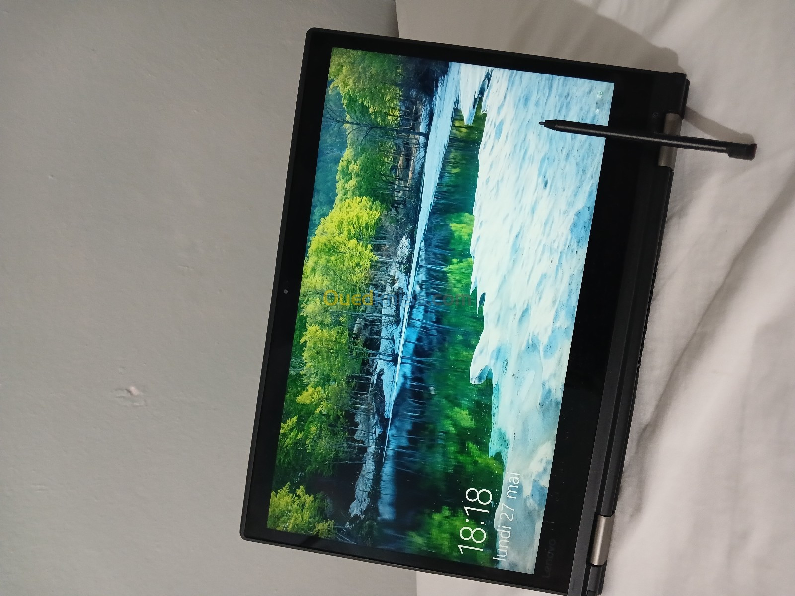 Laptop Lenovo thinkpad yoga370 i5 7300u