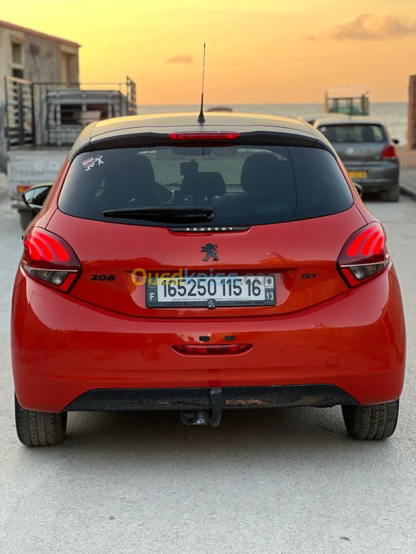 Peugeot 208 2015 Allure Facelift