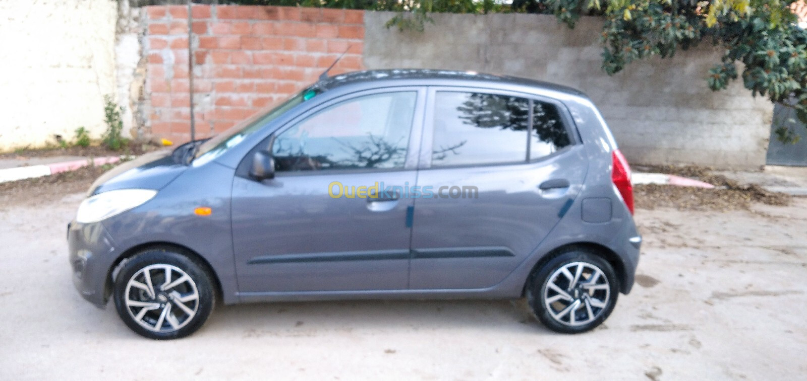 Hyundai i10 Plus 2015 GLS