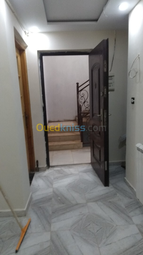 Vente Appartement F3 Oran Hassi bounif