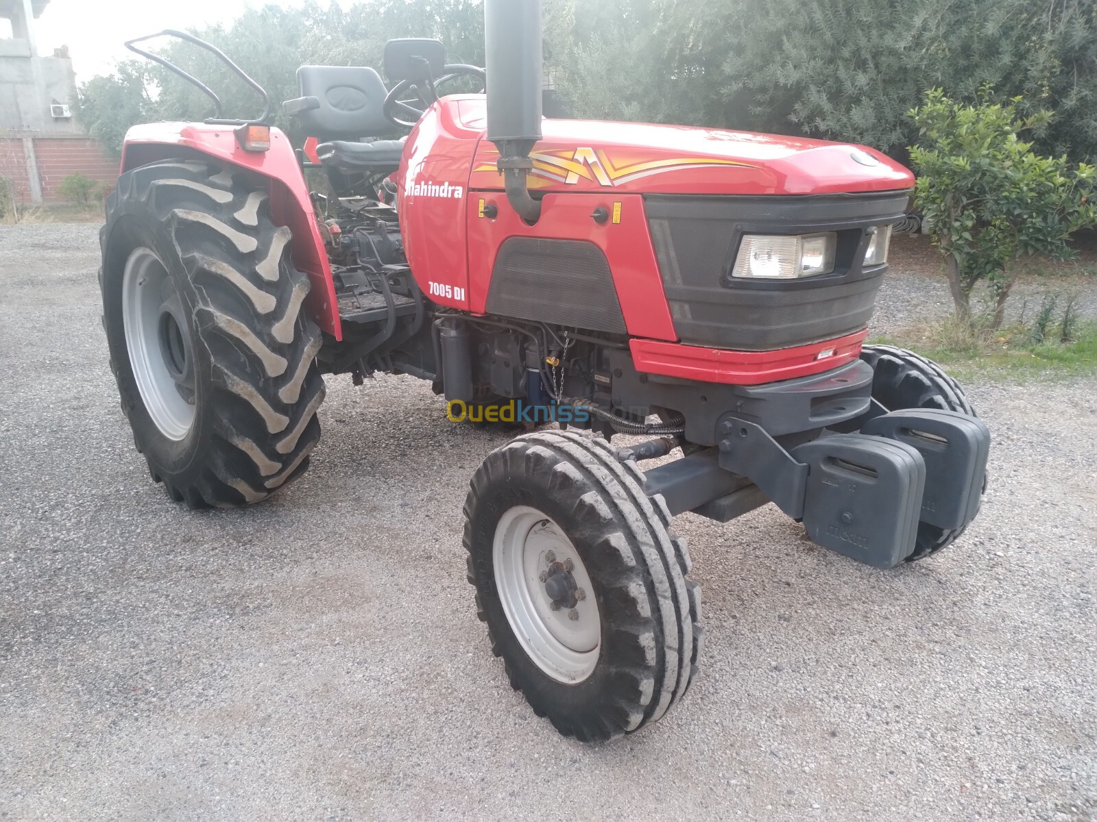 Mahindra Tracteur Mahindra 7005 DI 2014