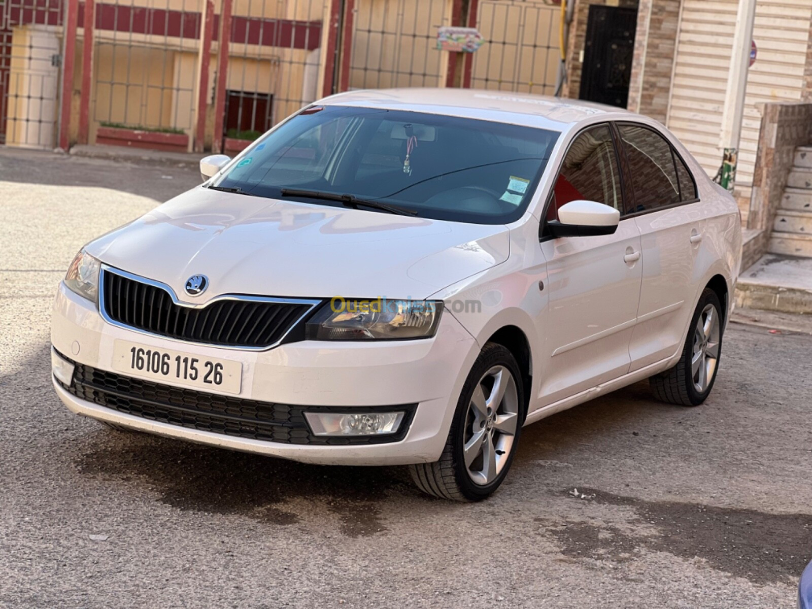 Skoda Rapid 2015 Ambition