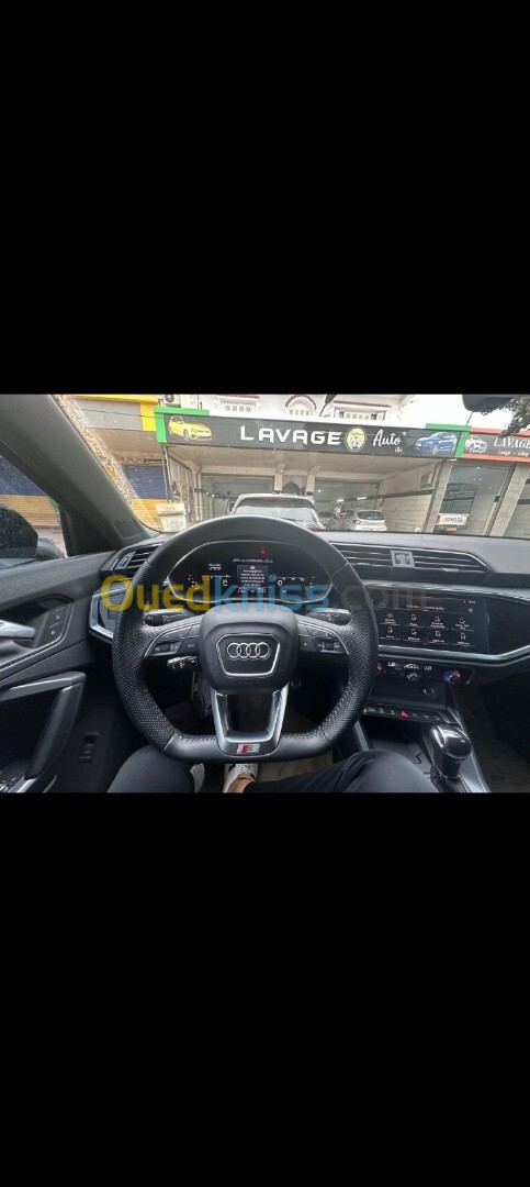 Audi Q3 2019 S Line