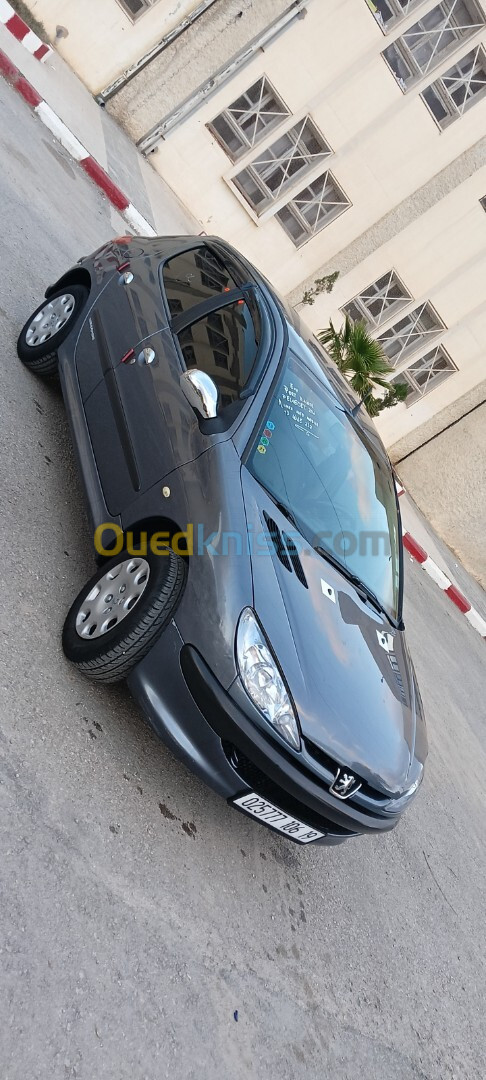 Peugeot 206 2006 Base clim 1.4 75 ch 2006