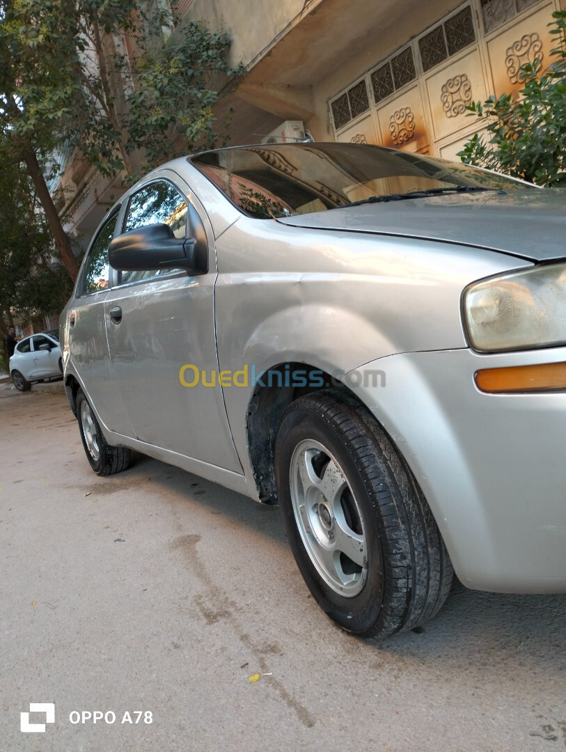 Chevrolet Aveo 4 portes 2004 Aveo 4 portes