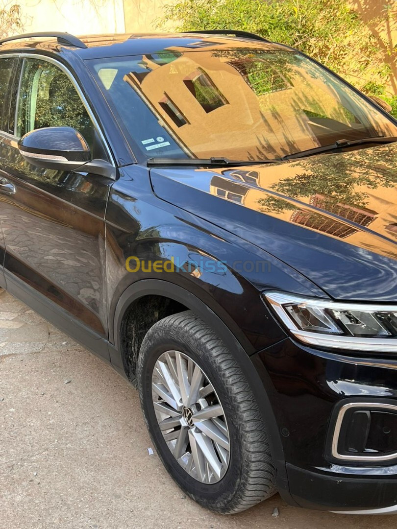 Volkswagen T-ROC LIFE 2023 N