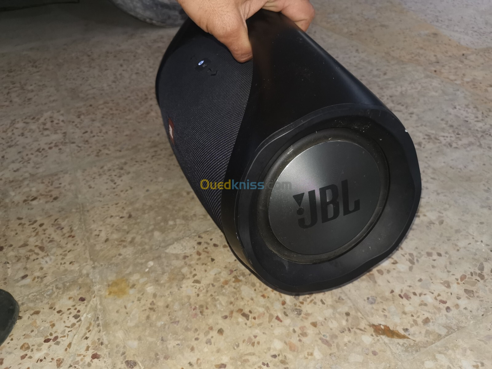 Jbl boombox