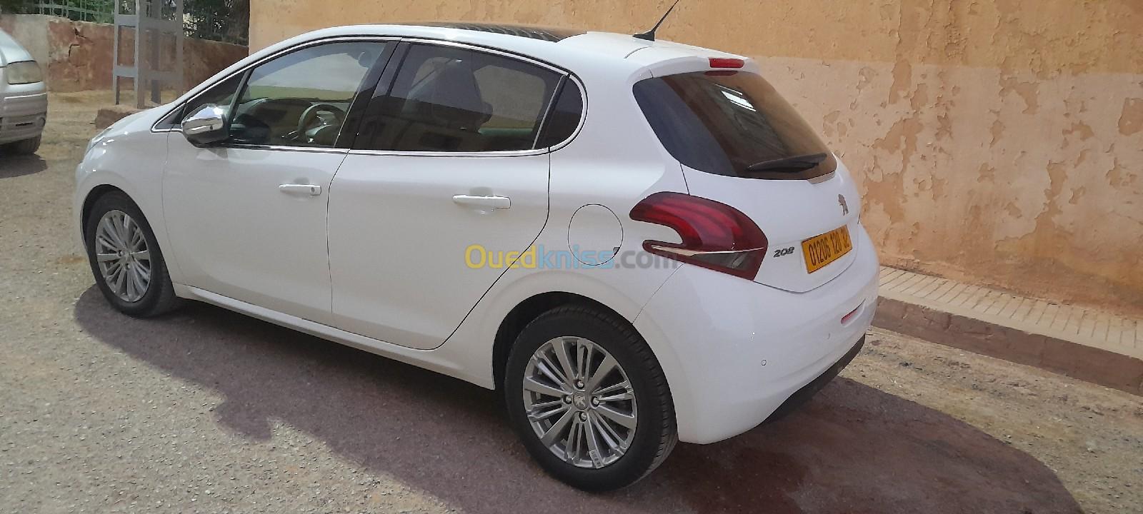 Peugeot 208 2020 Allure Facelift