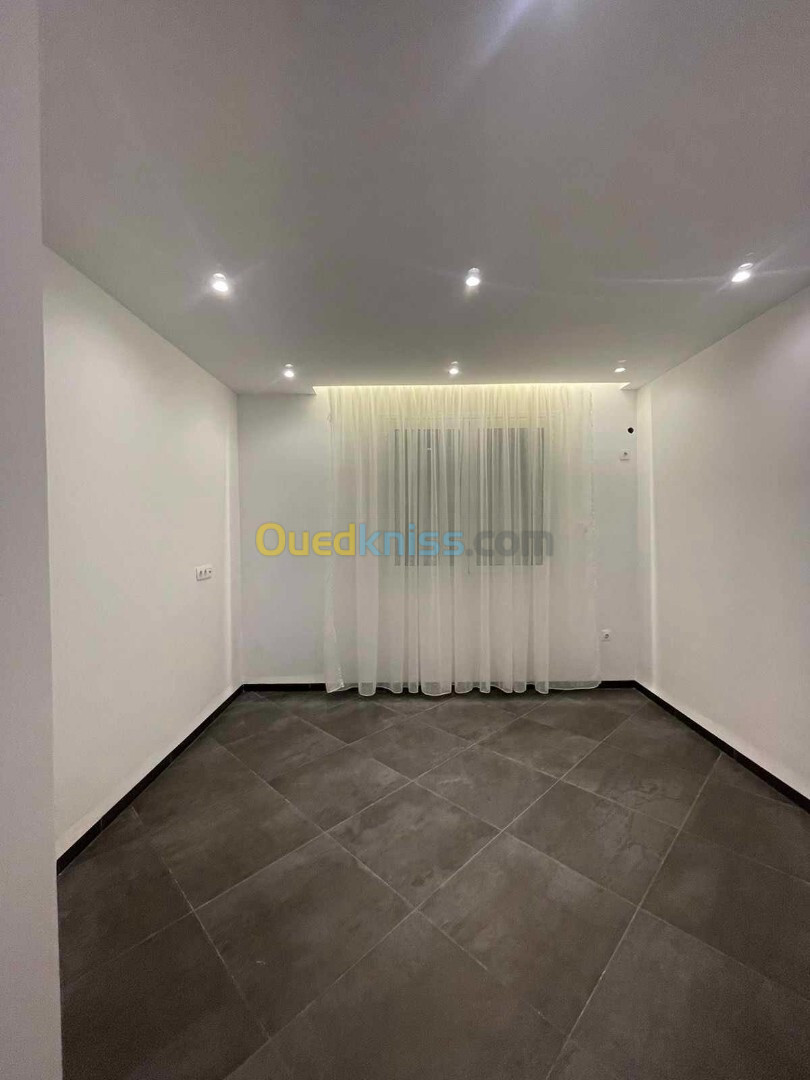 Location Appartement F4 Alger Draria