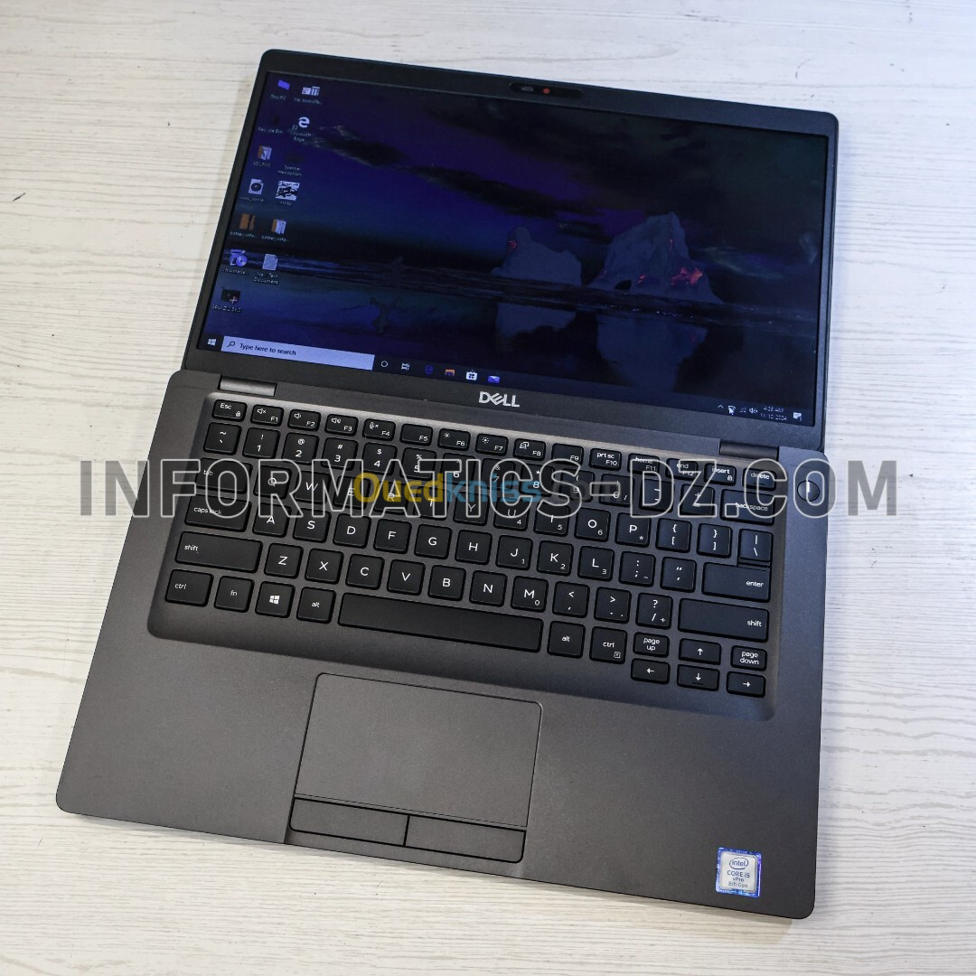 Dell Latitude 5400 i5-8th Laptop - 14 POUCES Full HD , 256GB NVME, 8GB RAM