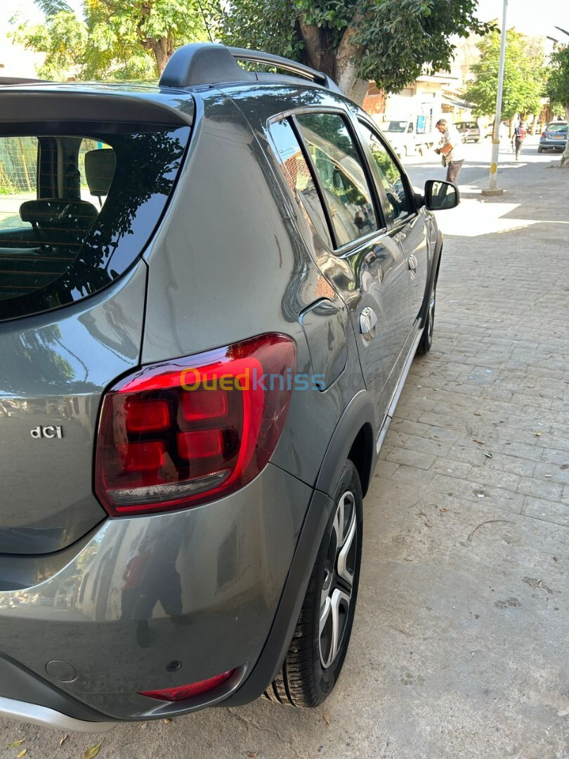 Dacia Sandero 2018 Stepway PRIVILEGE