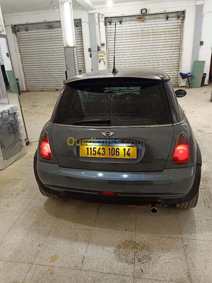 Mini R56 2006 R56