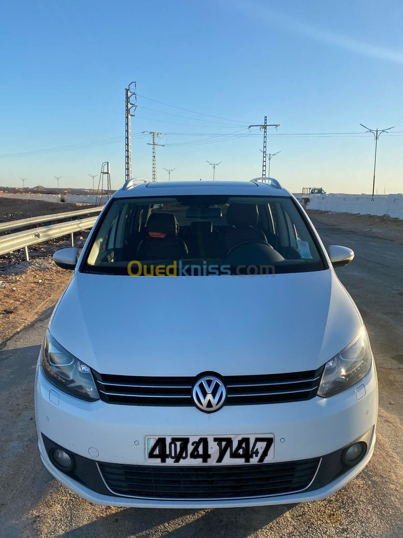 Volkswagen Touran 2015 Familly