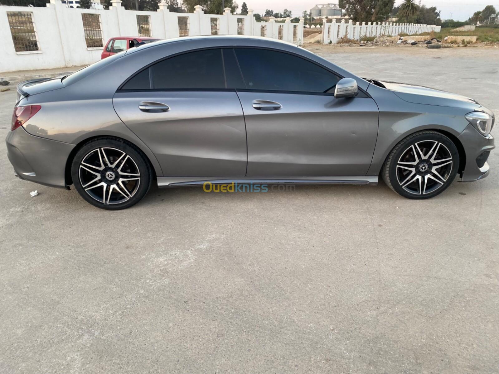 Mercedes CLA 2014 Coupé Exclusif + AMG 