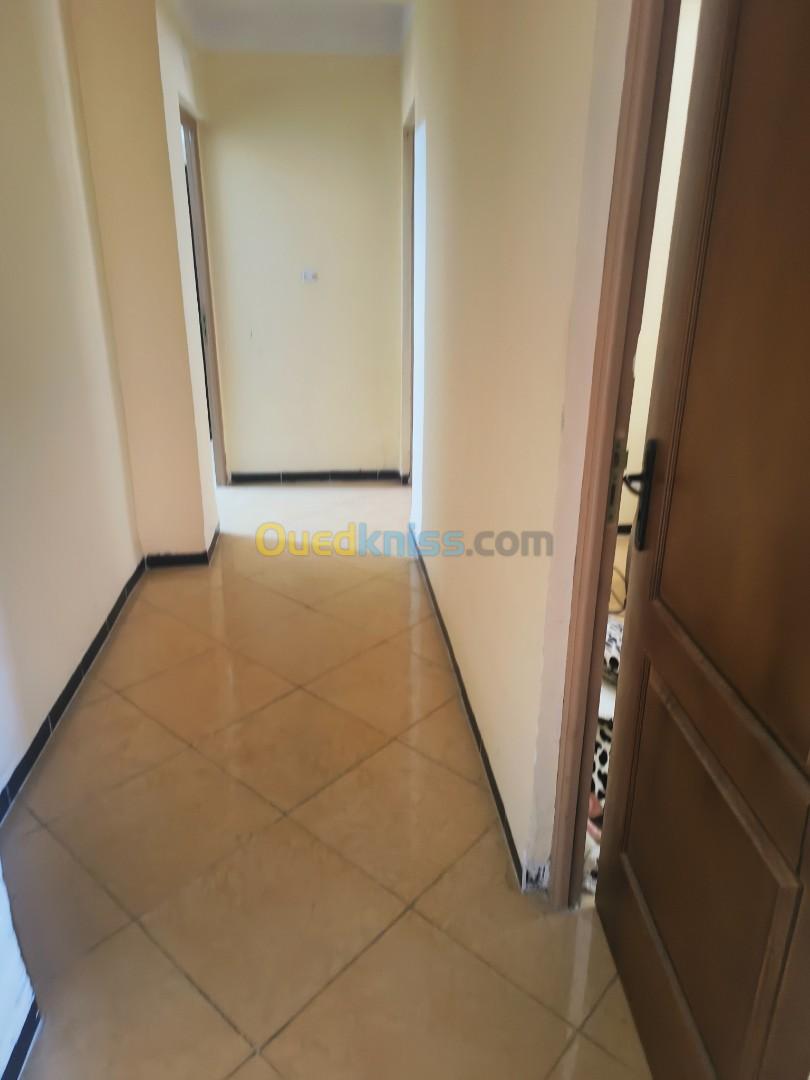 Location Appartement F4 Béjaïa Oued ghir