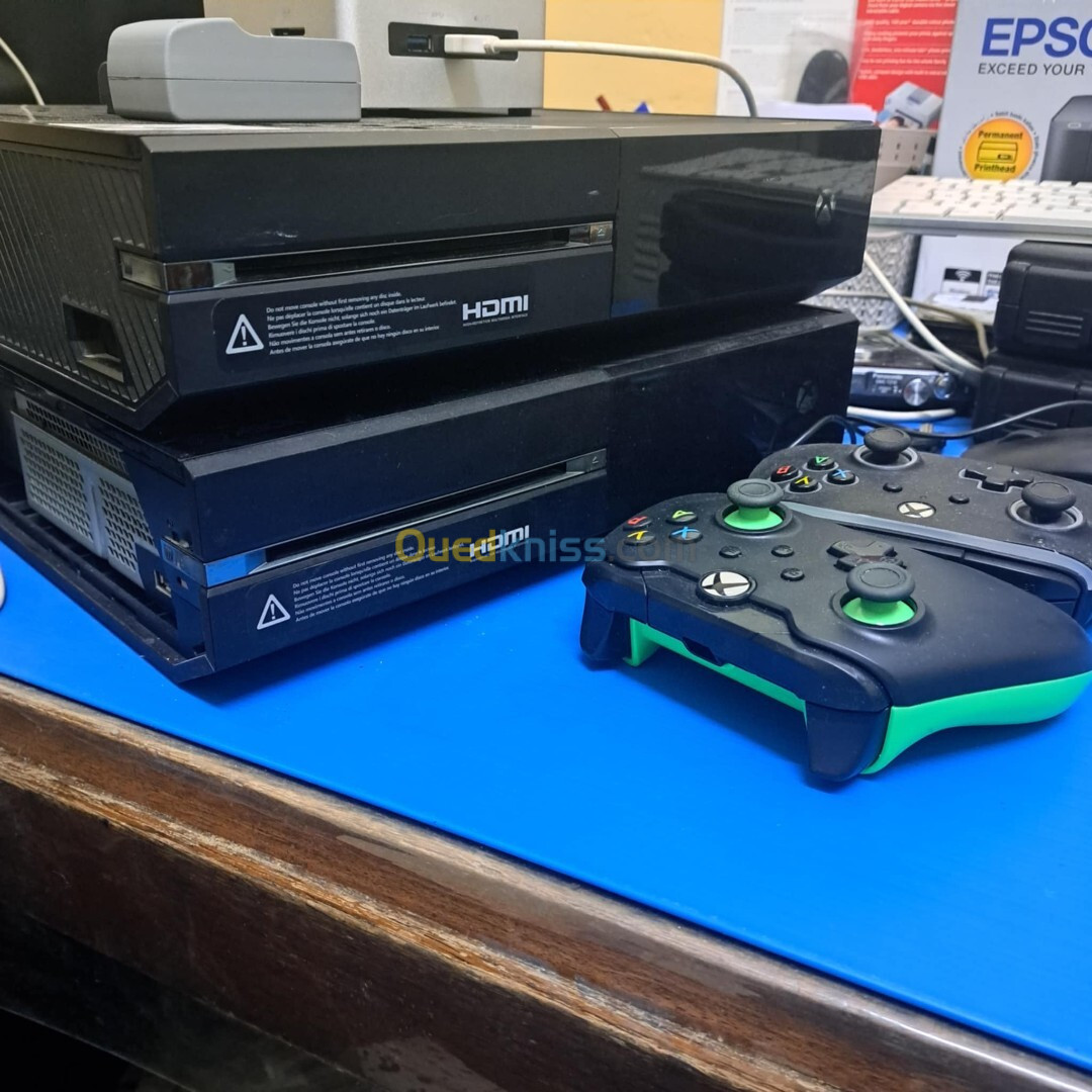 21 JEUX + 5 CONSOLES 