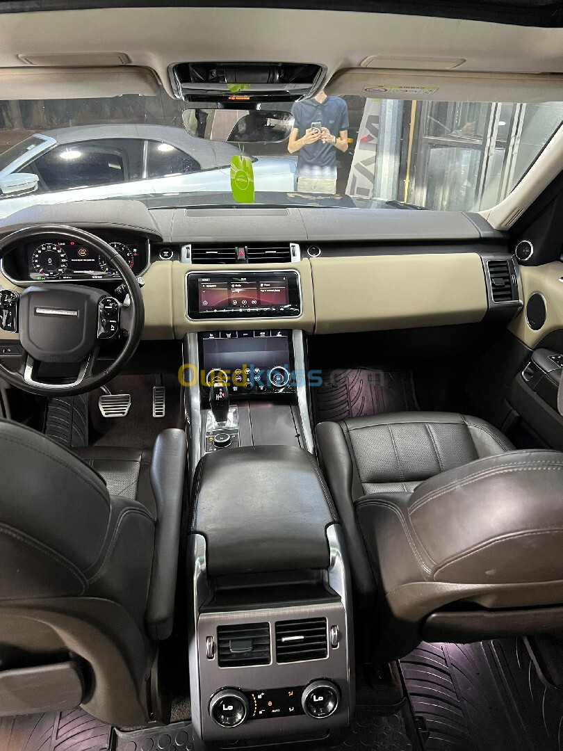 Land Rover P300 2019 