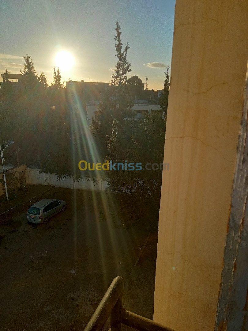 Location Appartement F3 Alger Tessala el merdja