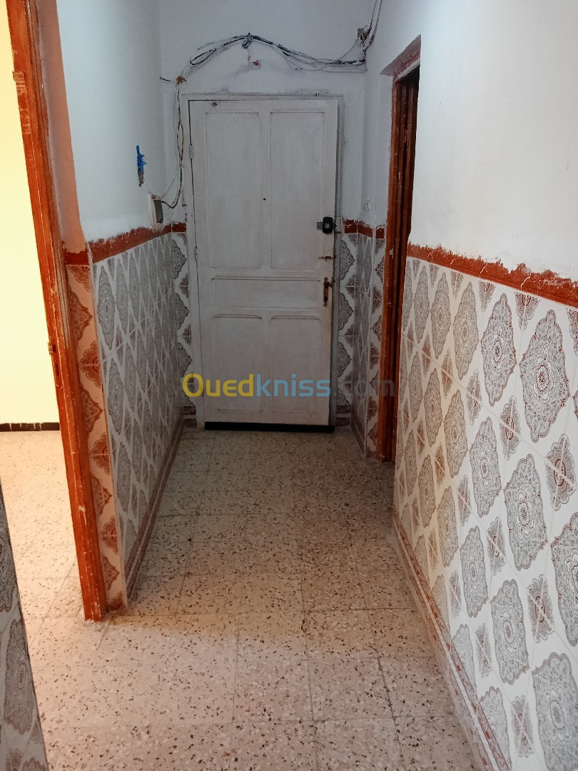 Location Appartement F3 Alger Tessala el merdja