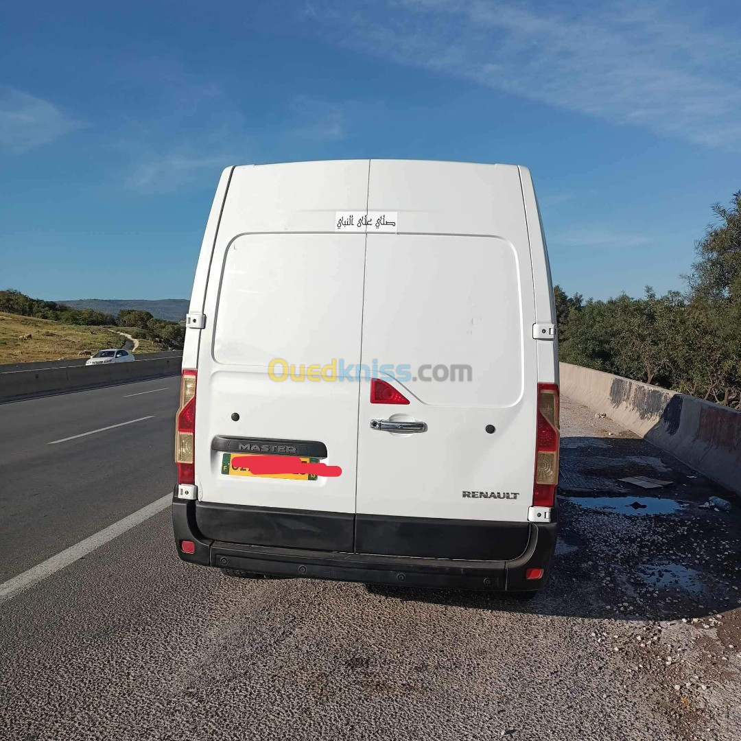 Renault master 3P 2013