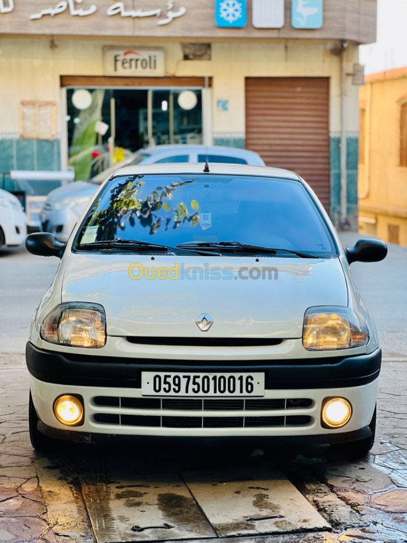 Renault Clio 2 2000 Extreme