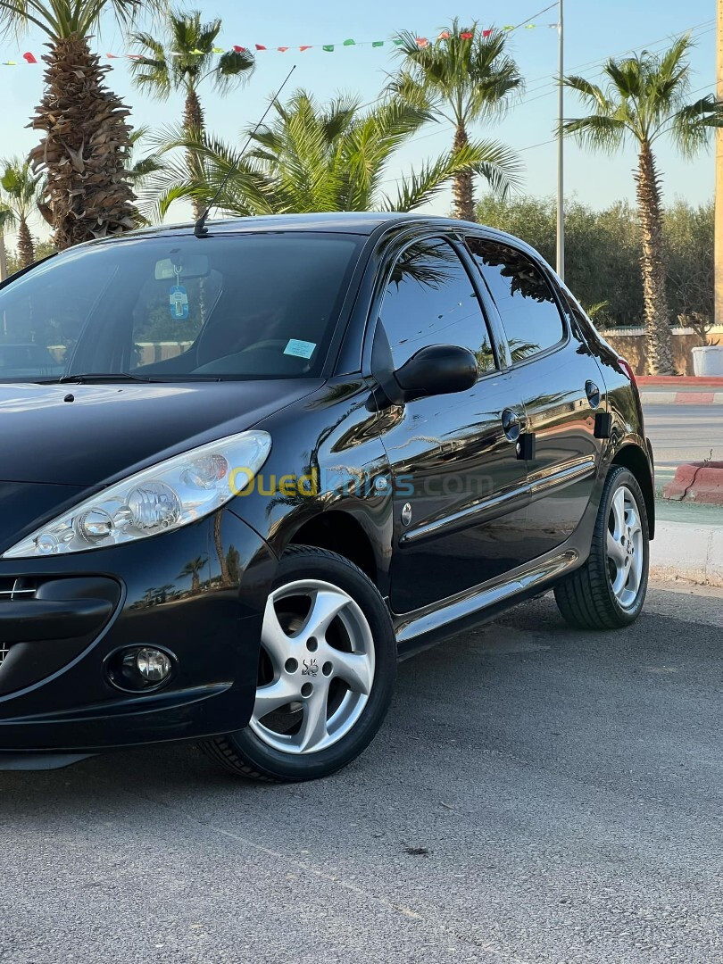 Peugeot 206 Plus 2012 206 Plus