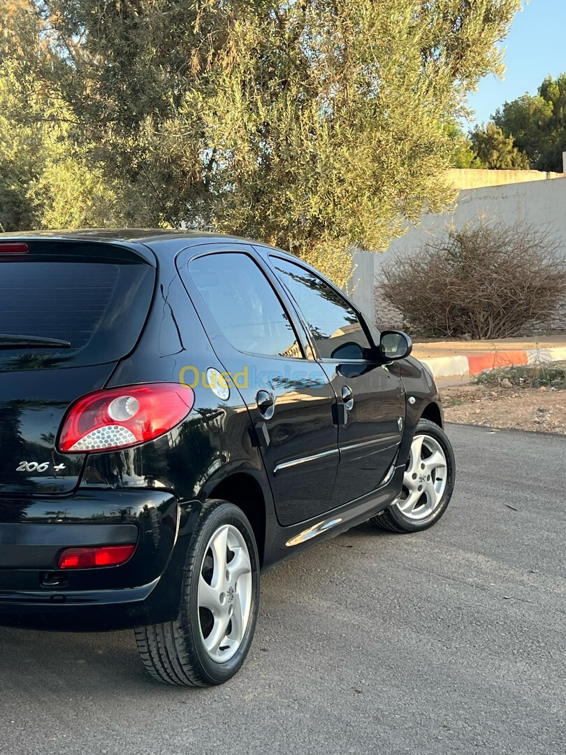 Peugeot 206 Plus 2012 206 Plus