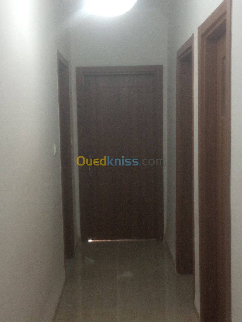 Location Appartement F5 Alger Mahelma