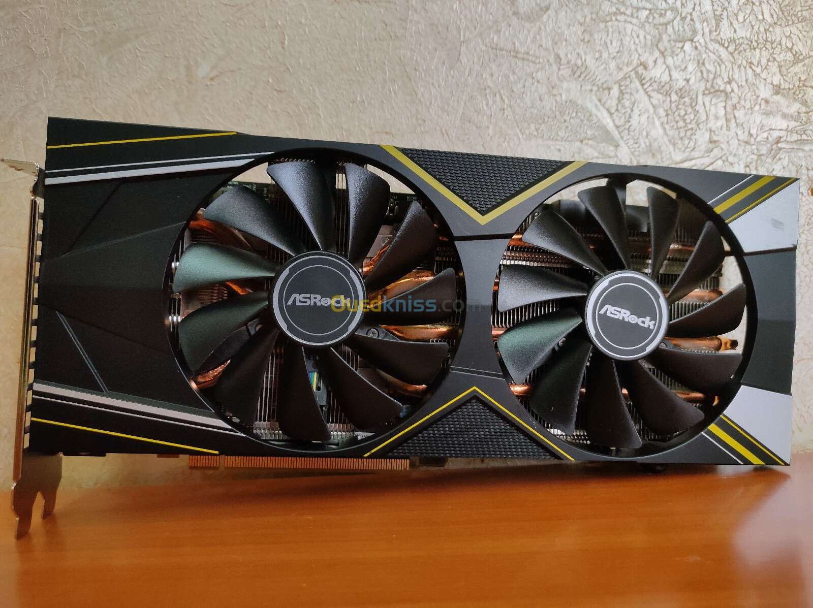 RX 5700 XT ASROCK CHALLENGER. Original USA (mach ta Aliexpress)