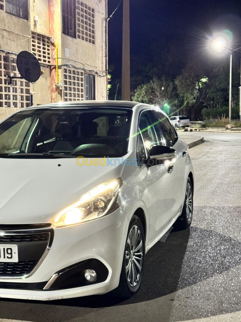 Peugeot 208 2019 Allure Facelift