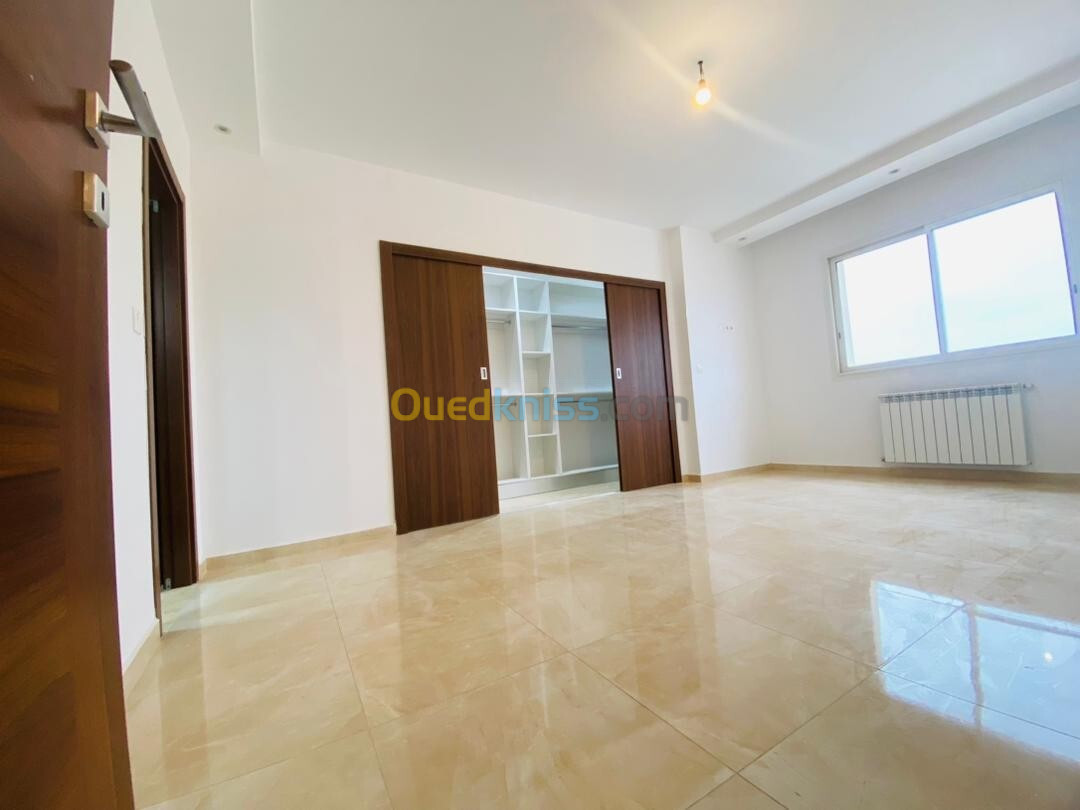 Vente Appartement F5 Alger Cheraga