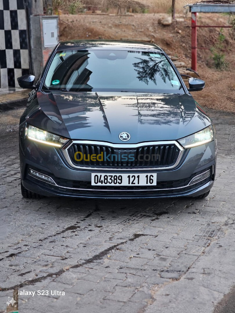 Skoda Octavia 2021 Elegance DGS