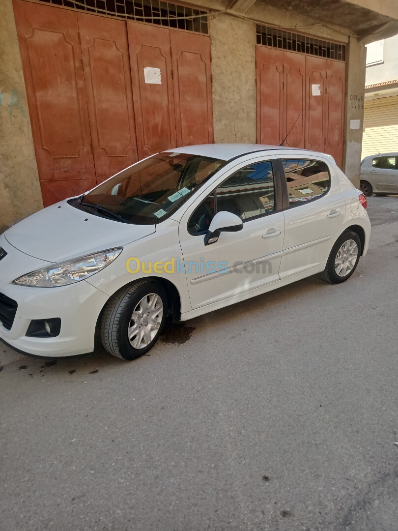 Peugeot 207 2012 207