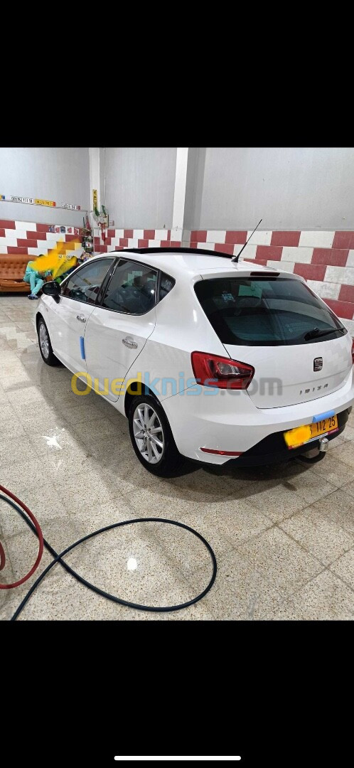 Seat Ibiza 2012 Fully +Toit ouvrant