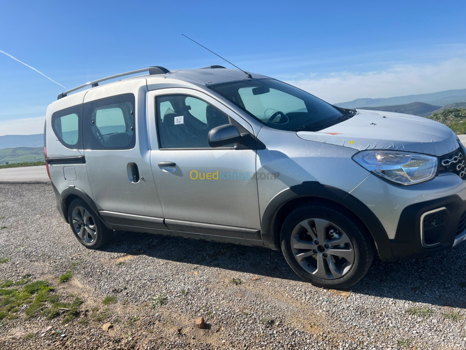 Renault Kangoo 2024 Neuf , tres bonne état