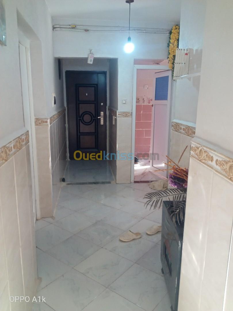 Echange Appartement F3 Alger Hammamet