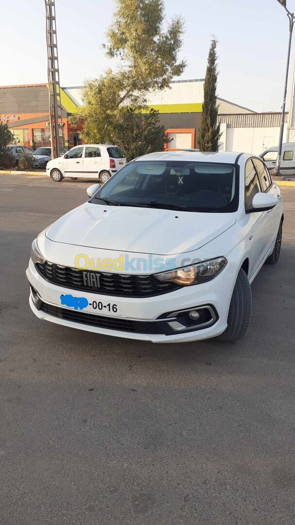 Fiat Tipo 2023 LIFE