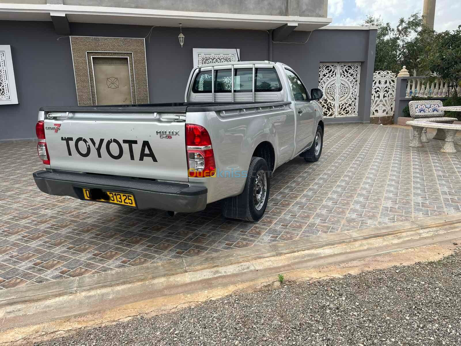 Toyota Hilux 2013 