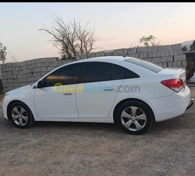 Chevrolet Cruze 2012 LT