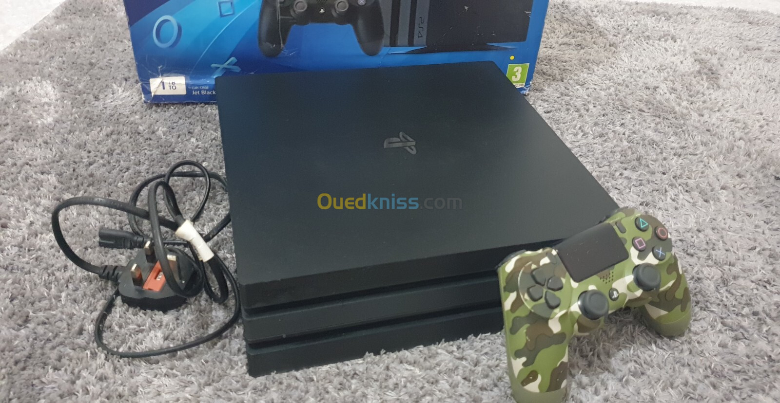 Ps4 pro (négociable)