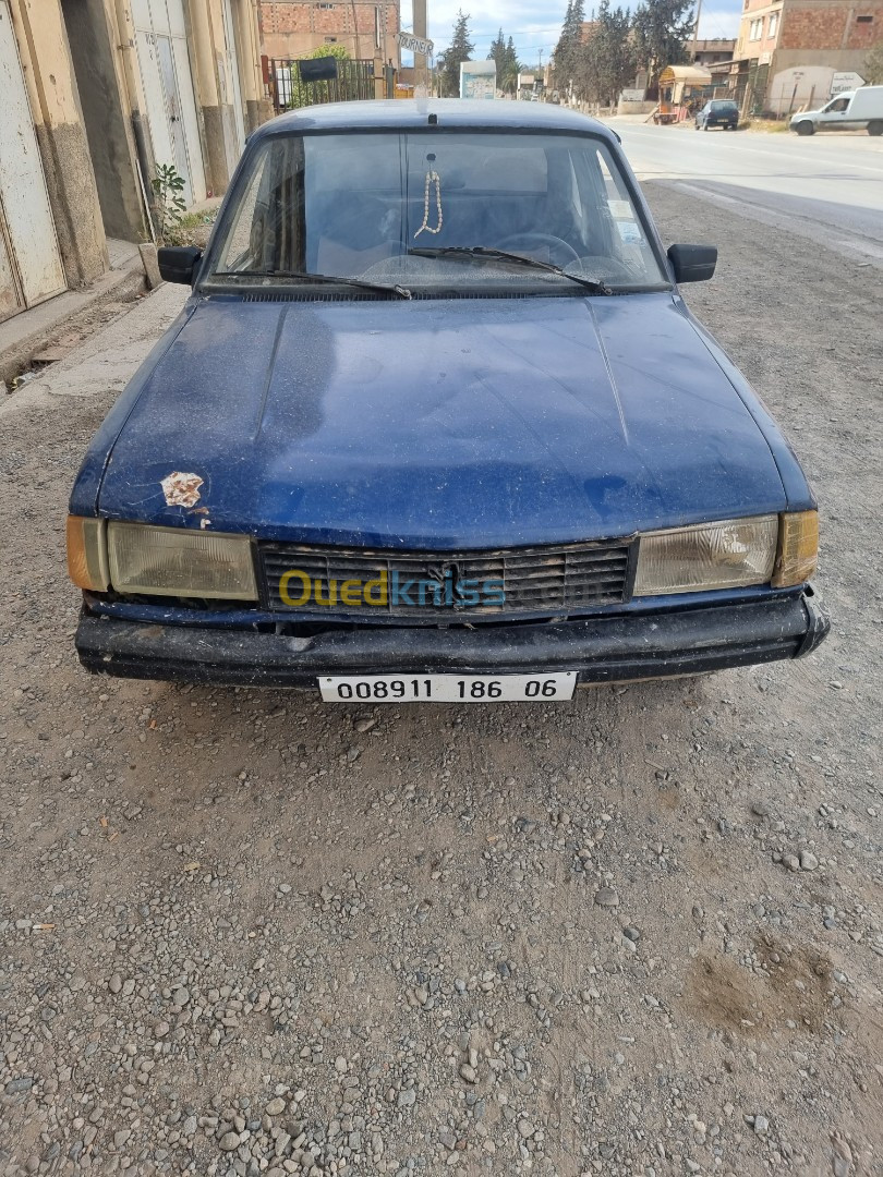 Peugeot 305 1986 